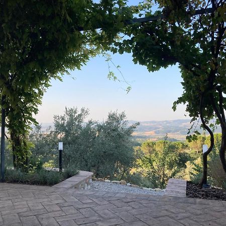Vesper - Casale Con Piscina - Ad Galli Cantum Citta della Pieve Bagian luar foto